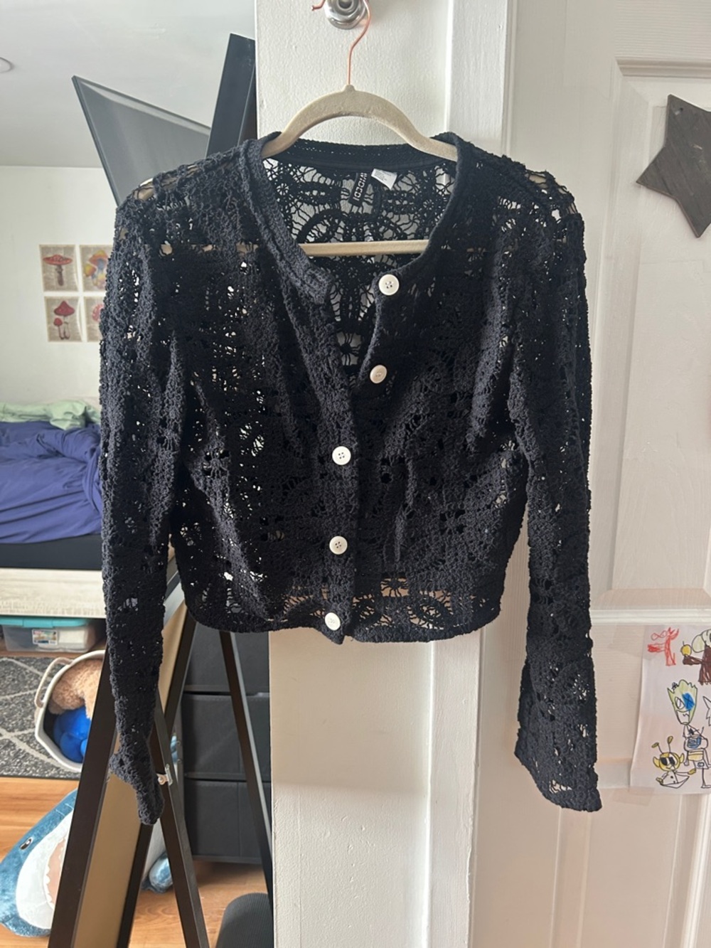 H&M Crochet Cropped Cardigan